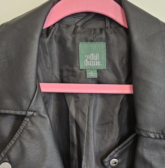 Wild Fable Black Fuax Leather Moto Motorcycle Jacket Size Medium - Picture 8 of 8
